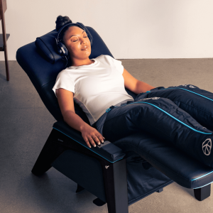 Lounger-PDP-Hero-1.1.png
